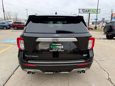 Used 2020 Ford Explorer Platinum w/ Premium Technology Package image 10