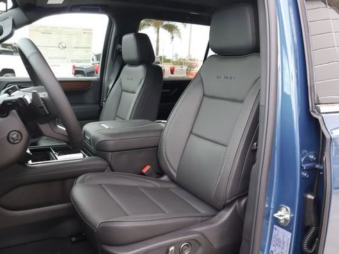 New 2026 GMC Yukon XL Denali w/ Sun & Power Step Package image 15