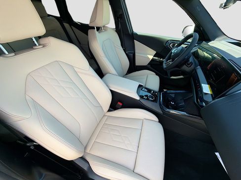 New 2026 BMW X3 xDrive30 w/ Premium Package AWD/4WD image 14