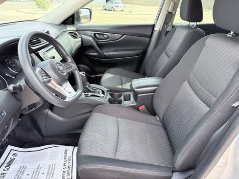 Used 2020 Nissan Rogue S FWD image 13