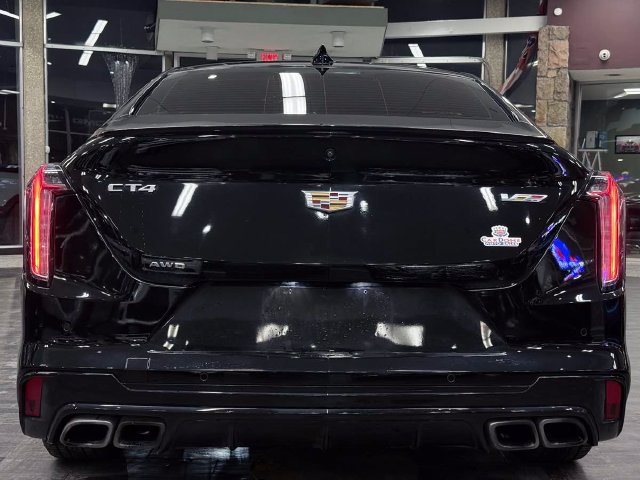 Used 2022 Cadillac CT4 V w/ Navigation Package AWD/4WD image 10