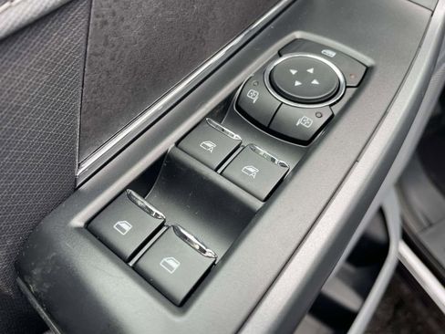 New 2025 Ford F150 XLT image 18