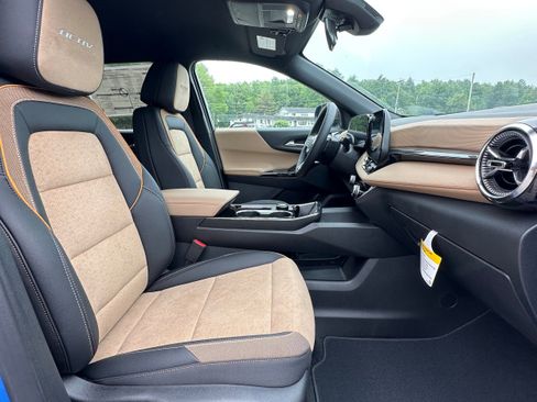 New 2026 Chevrolet Equinox ACTIV FWD image 24