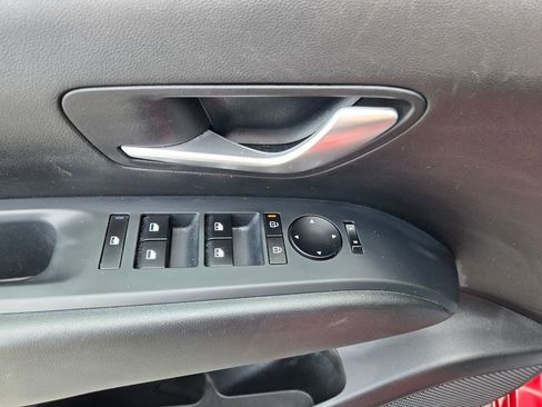 Used 2025 Hyundai Tucson SEL FWD image 12