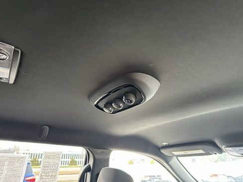 Used 2023 Dodge Durango GT image 22