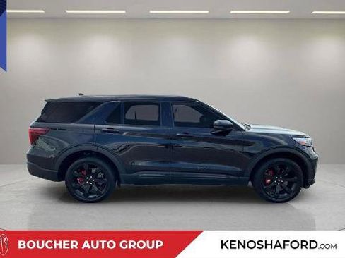 Certified 2022 Ford Explorer ST w/ Equipment Group 401A AWD/4WD image 4