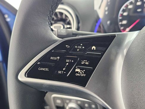 New 2026 Mercedes-Benz GLB 250 image 27