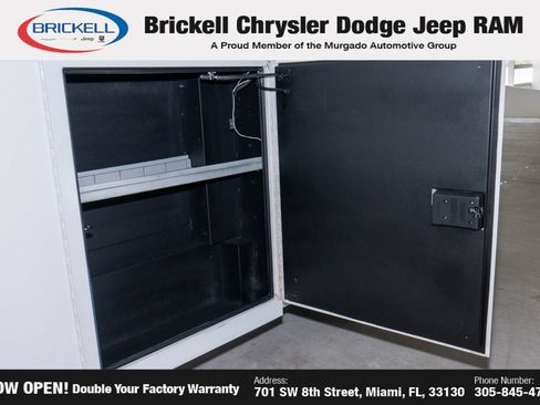 Used 2017 RAM ProMaster 3500 w/ Premium Appearance Group FWD image 19