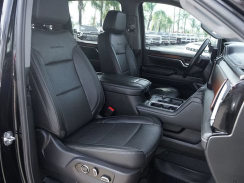 Used 2024 GMC Sierra 3500 Denali w/ Denali Reserve Package AWD/4WD image 43