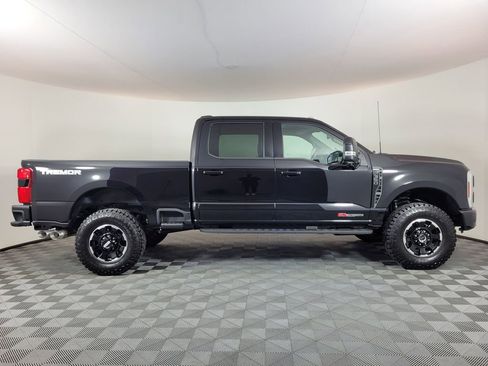 Used 2025 Ford F350 Lariat w/ Lariat Ultimate Package image 2