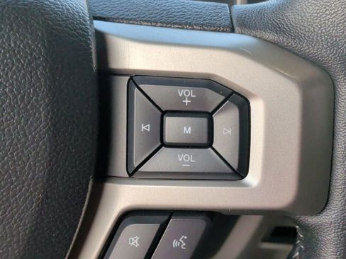 Used 2020 Ford F150 Lariat w/ Equipment Group 502A Luxury image 19