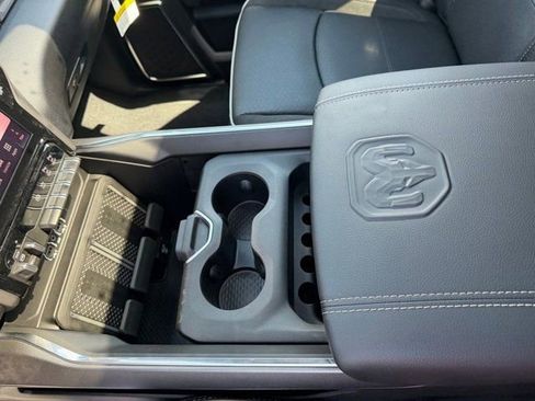 New 2026 RAM 3500 Laramie AWD/4WD image 25