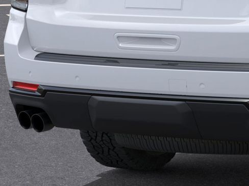 New 2026 Chevrolet Suburban Z71 image 38