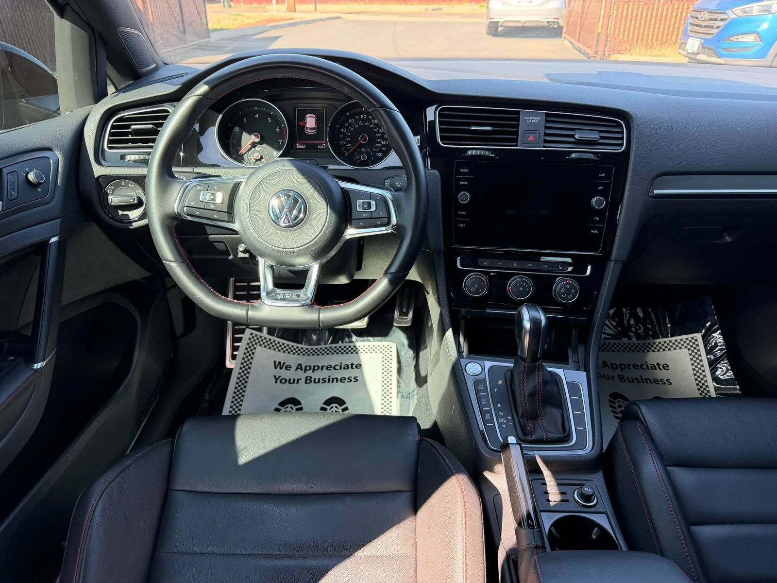 Used 2021 Volkswagen GTI SE FWD image 16