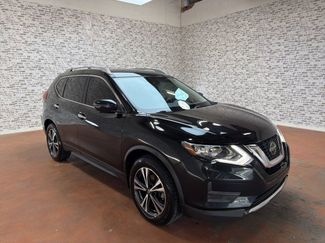 Used 2020 Nissan Rogue SV w/ Premium Package FWD video 1