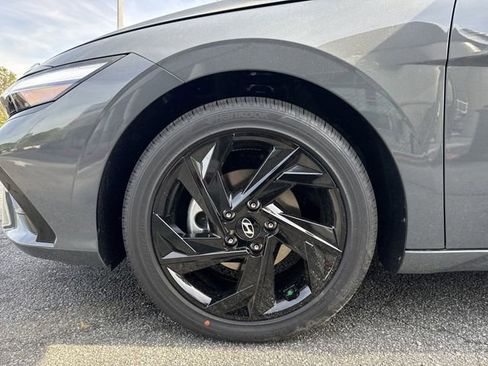 New 2026 Hyundai Elantra SEL Sport Premium FWD image 11
