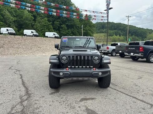 Used 2022 Jeep Gladiator Mojave w/ LED Lighting Group AWD/4WD image 3