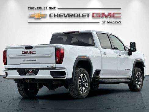 Used 2021 GMC Sierra 2500 AT4 AWD/4WD image 3