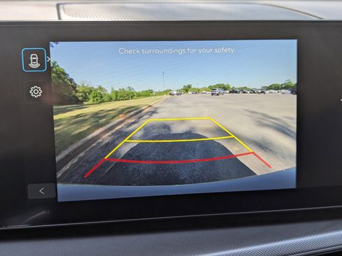 Used 2024 Hyundai Santa Fe SE image 27