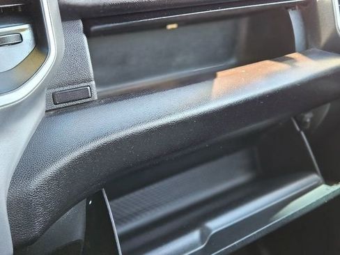 Used 2023 RAM 2500 Big Horn w/ Level 1 Equipment Group image 26