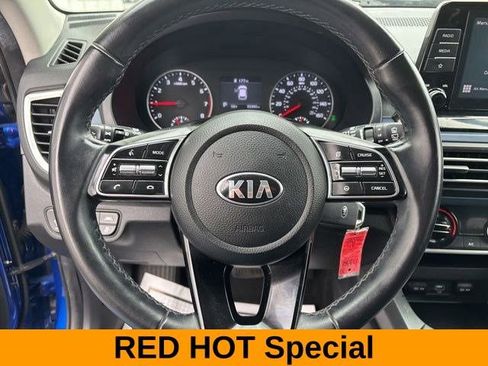 Used 2021 Kia Seltos S image 16