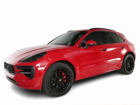 Used 2021 Porsche Macan GTS w/ Sport Chrono Package image 4
