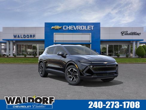 New 2026 Chevrolet Equinox EV LT image 1