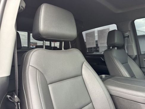 Used 2025 GMC Sierra 2500 SLT w/ SLT Premium Package image 24