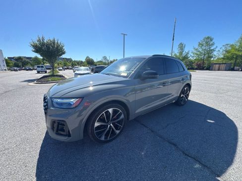 Used 2021 Audi SQ5 Prestige w/ Prestige Package AWD/4WD image 1