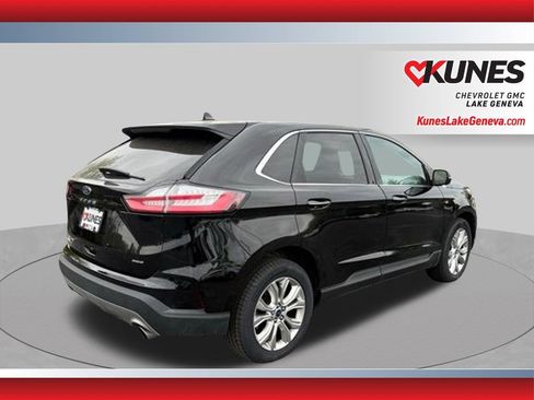 Used 2022 Ford Edge Titanium AWD/4WD image 5