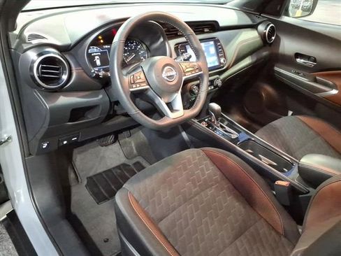 Used 2023 Nissan Kicks SR w/ Interior Electronics Package image 10