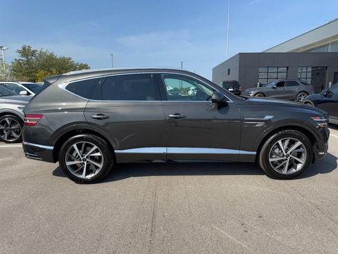 Certified 2026 Genesis GV80 2.5T Advanced AWD/4WD image 2