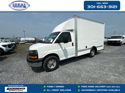 New 2025 GMC Savana 3500 w/ Power Convenience Package