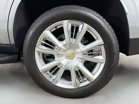 Used 2024 Chevrolet Tahoe High Country image 33