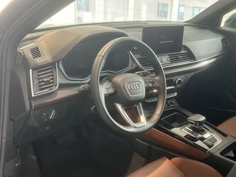 Used 2025 Audi Q5 2.0T Premium Plus image 9
