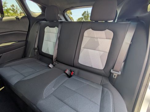 New 2026 Chevrolet Trax RS FWD image 8