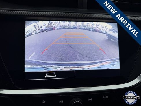 Used 2021 Buick Encore GX Select image 13