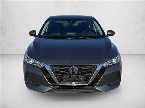 Used 2023 Nissan Sentra SV image 2