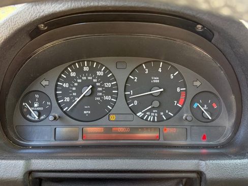 Used 2006 BMW X5 3.0i image 23