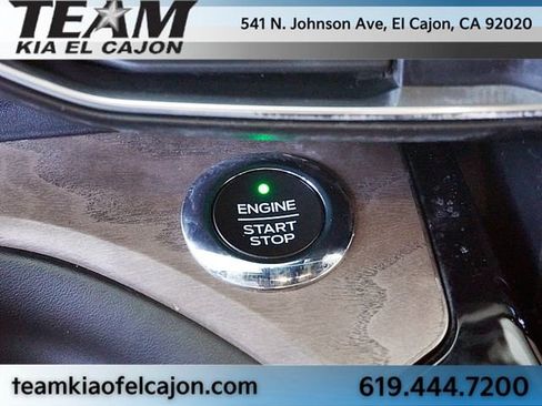 Used 2021 Ford Explorer Platinum w/ Equipment Group 601A AWD/4WD image 33