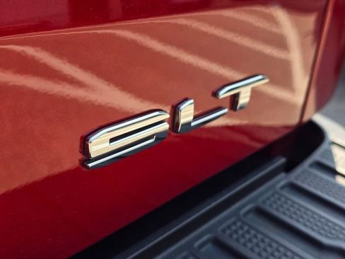 Used 2024 GMC Sierra 1500 SLT w/ SLT Premium Plus Package image 11