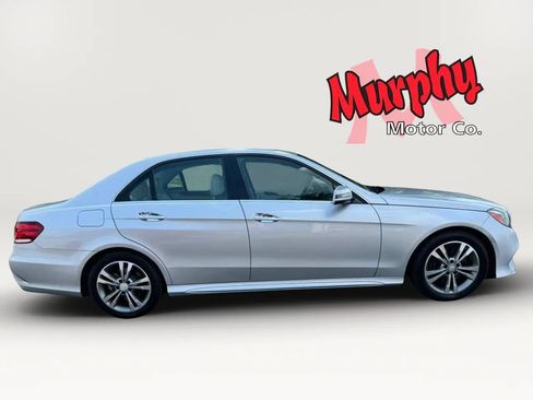 Used 2016 Mercedes-Benz E 350 Sedan w/ Premium Package image 7