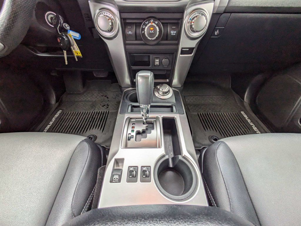 Used 2018 Toyota 4Runner SR5 Premium AWD/4WD image 21