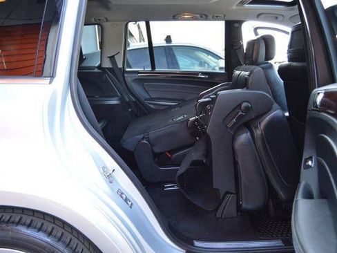 Used 2008 Mercedes-Benz GL 550 4MATIC image 56