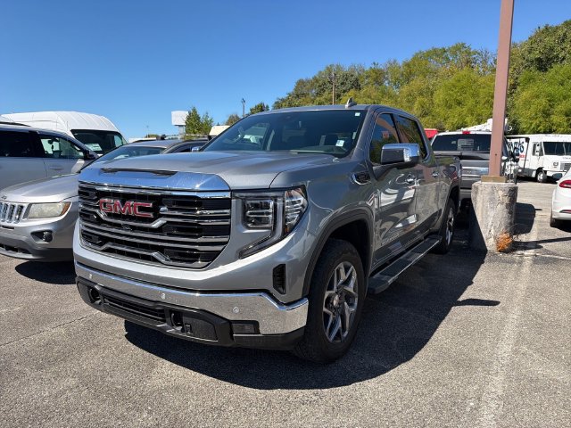 Used 2024 GMC Sierra 1500 SLT w/ SLT Premium Plus Package AWD/4WD image 1