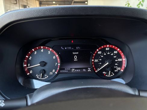 Used 2026 Nissan Frontier PRO-4X AWD/4WD image 40