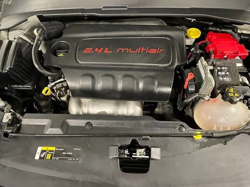 Used 2019 Jeep Compass Latitude w/ Safety & Security Group image 37