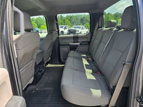 Used 2016 Ford F150 XLT AWD/4WD image 9