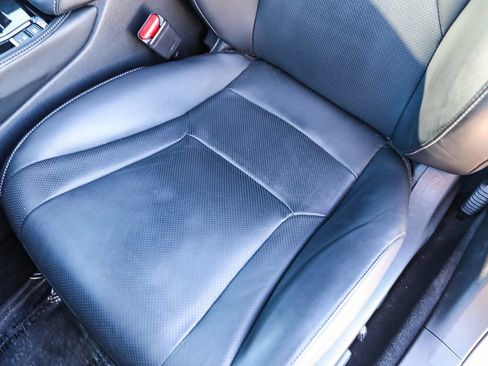 Used 2023 Honda Accord Touring image 24