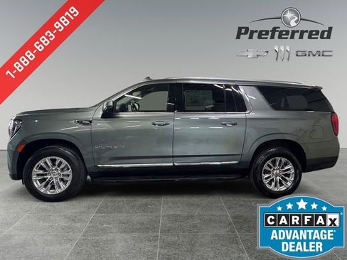 Certified 2023 GMC Yukon XL SLT w/ SLT Luxury Package AWD/4WD image 10